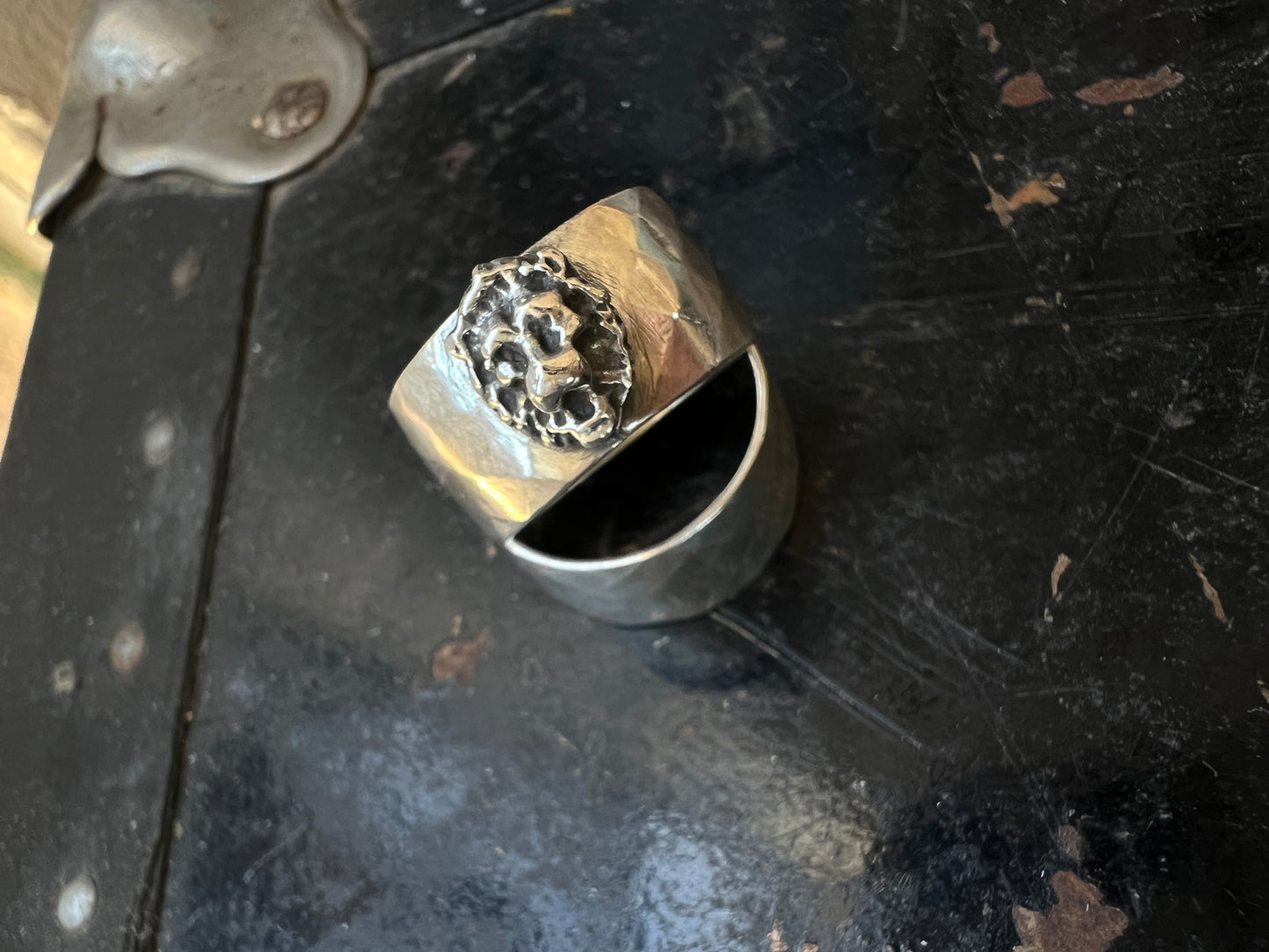 Leo & Diamond Bands