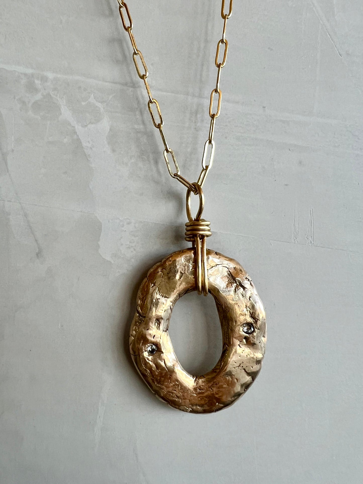 Bronze pendant 020