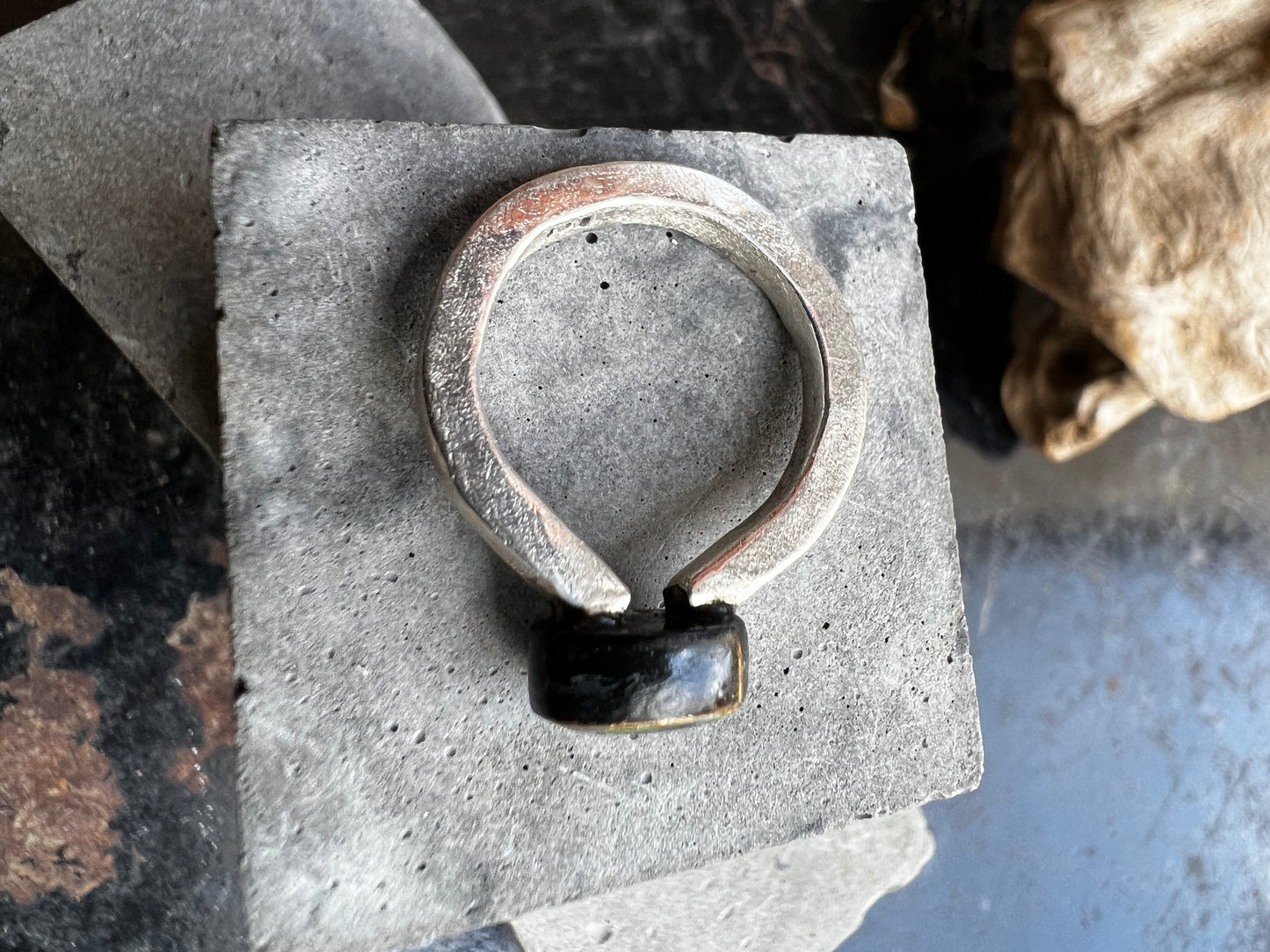 Peridot Avant-Garde Ring — sz 5