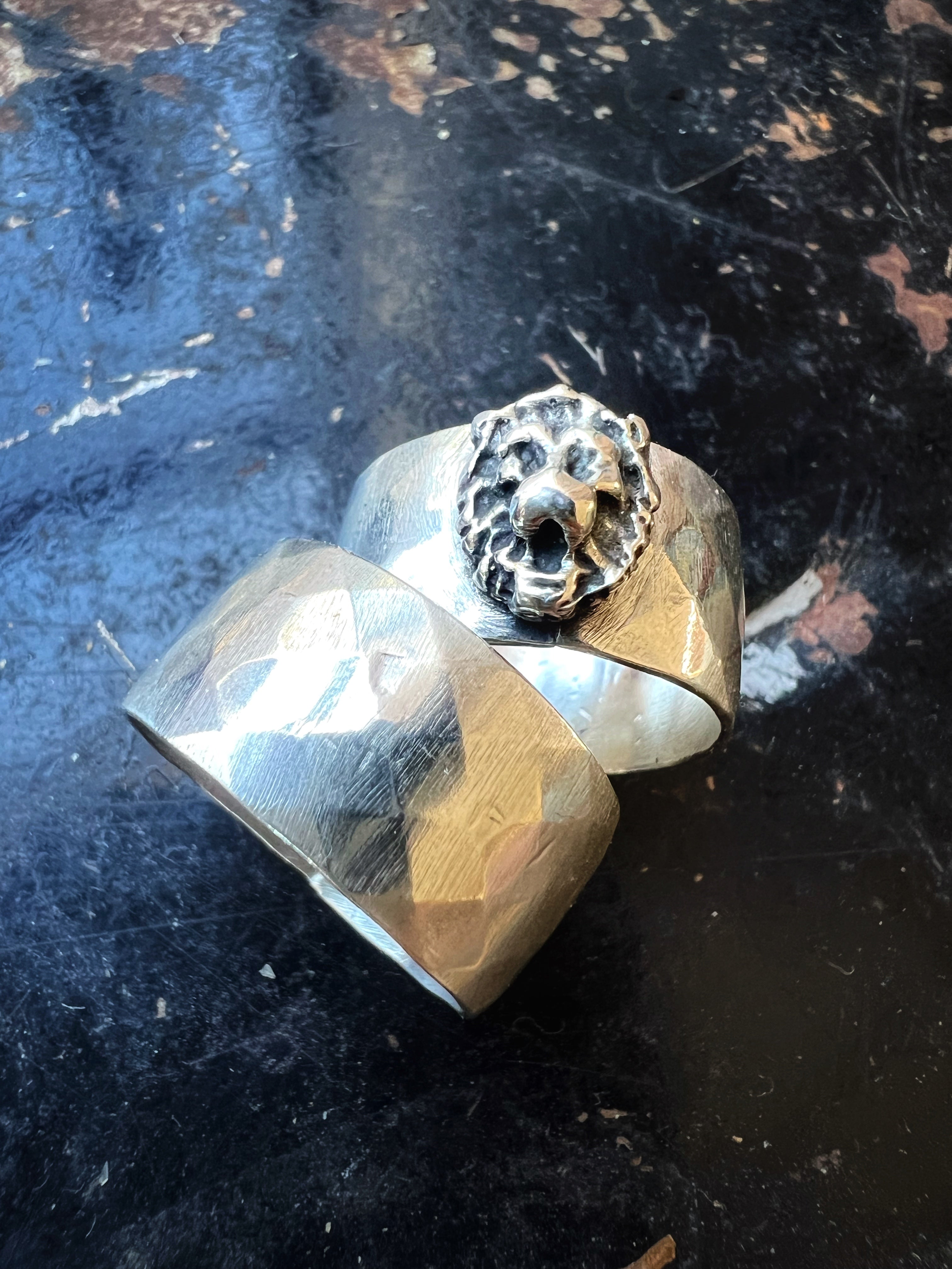 Leo & Diamond Bands