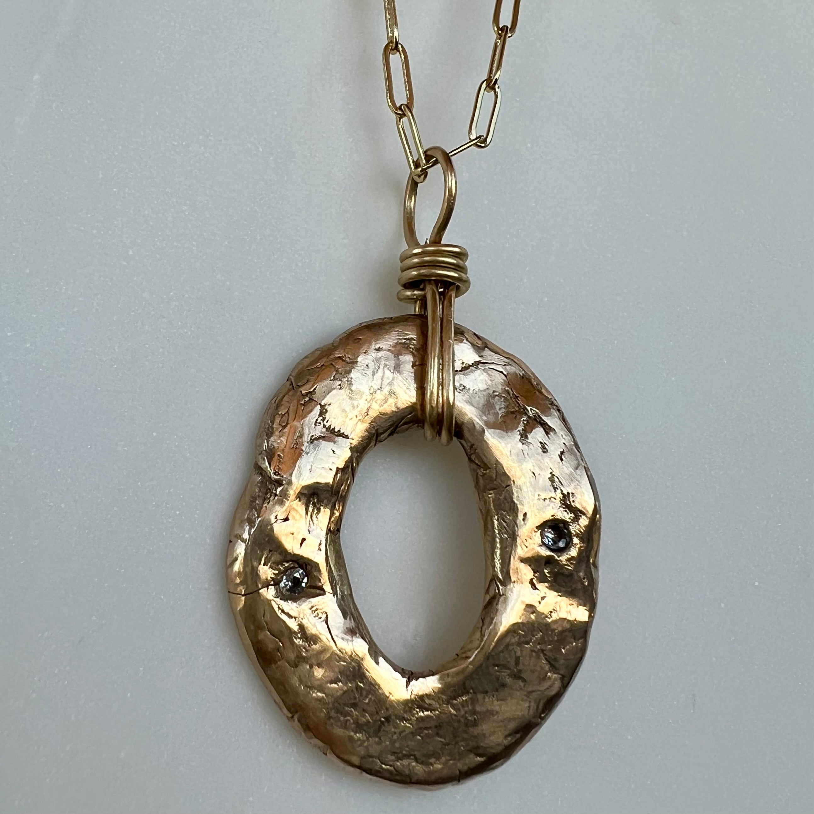 Bronze pendant 020