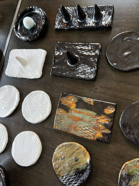4 Ceramic Coasters/Jewelry plates — White Cascade