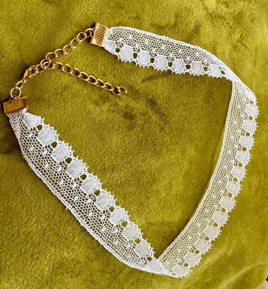 Lace Choker