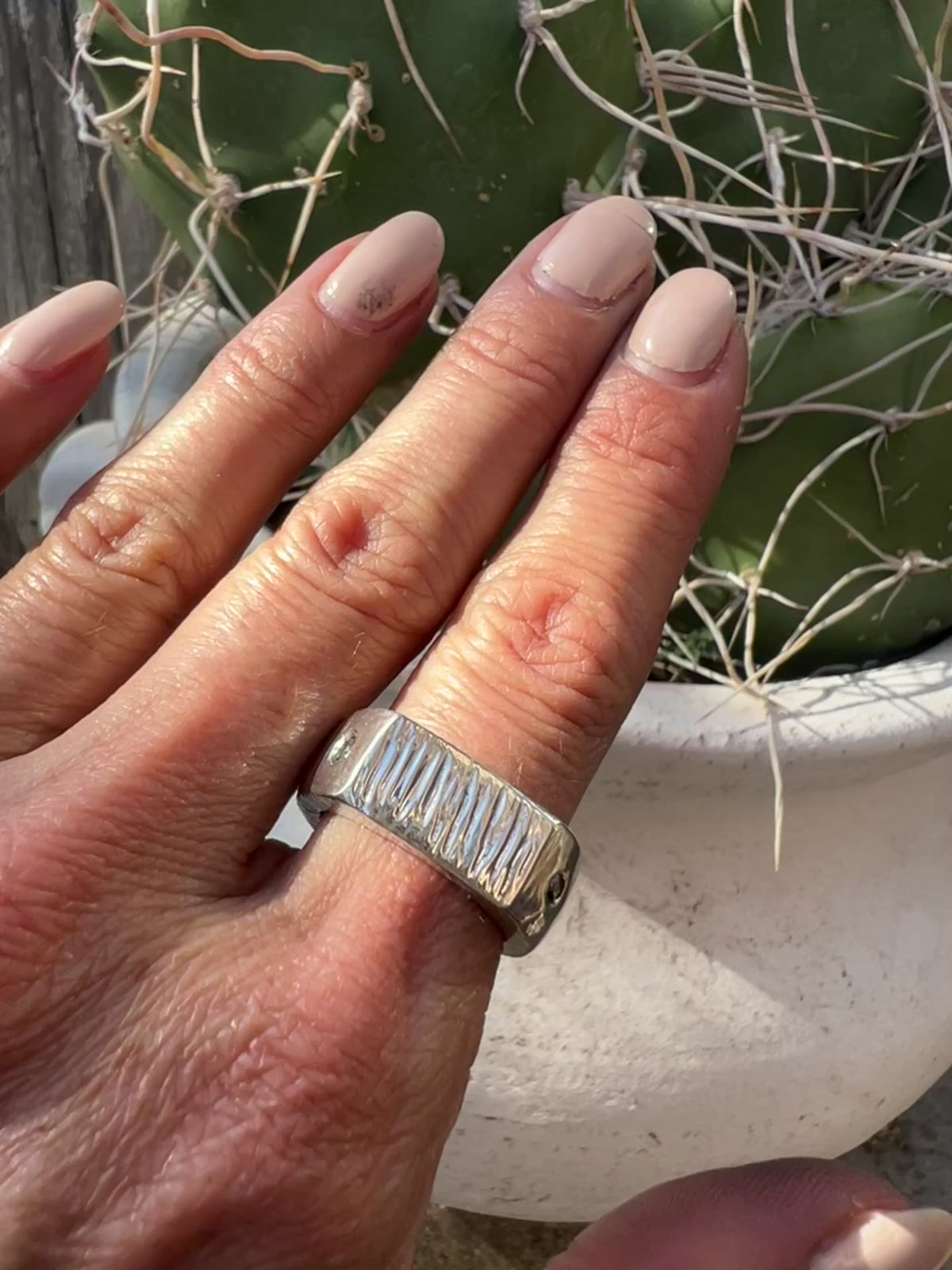 Size 7 — Chunky Ring with Diamonds