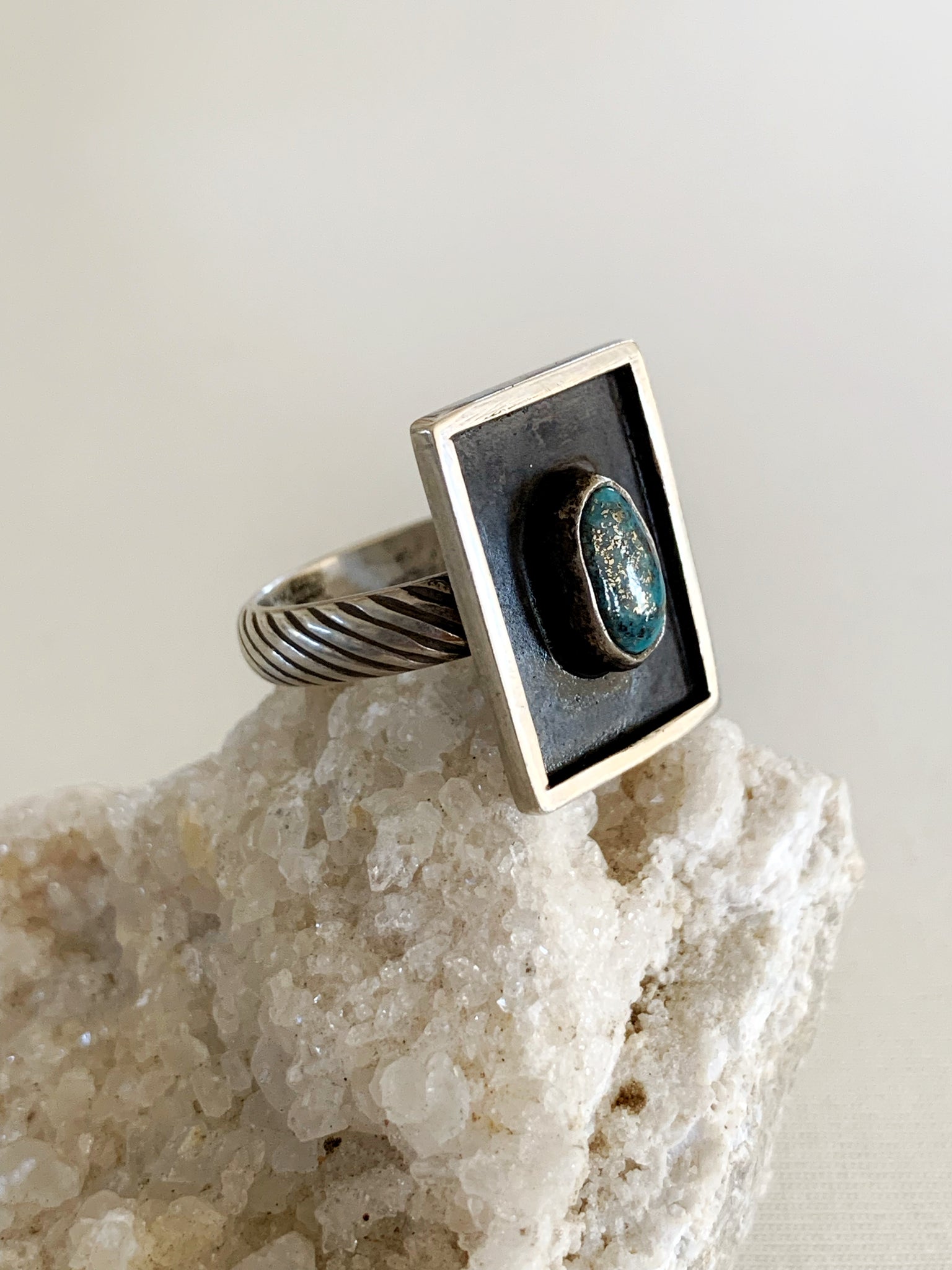 Campitos Turquoise Ring — size 8.25