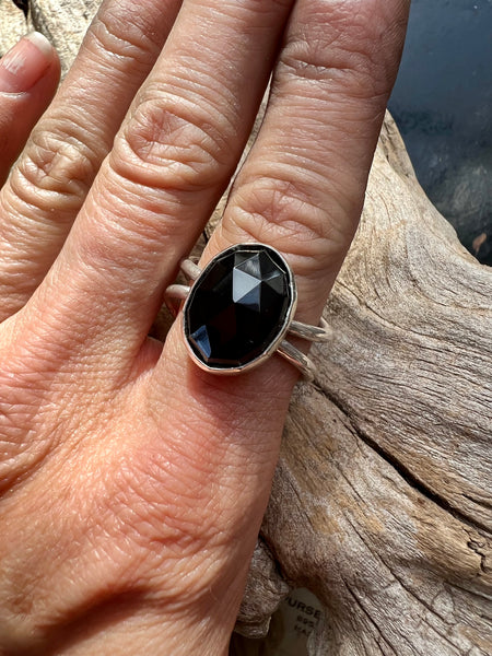 Structural Onyx Ring — size 6.5-7.5