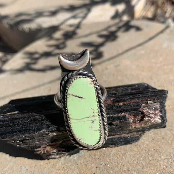 Chrysoprase Moon ring — size 9 (OOAK)