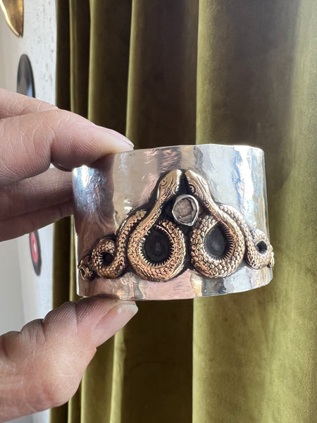 Angitia Serpent Cuff