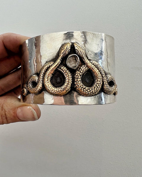 Angitia Serpent Cuff