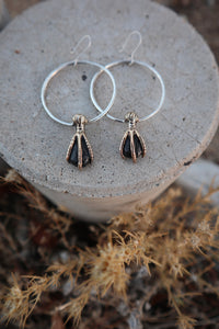 Raven Claw Hoops