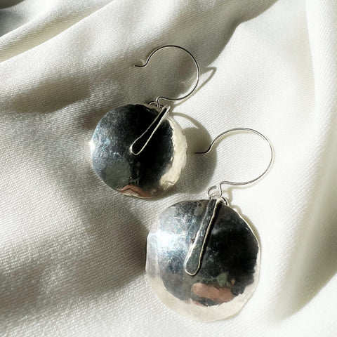 Bellona Earring