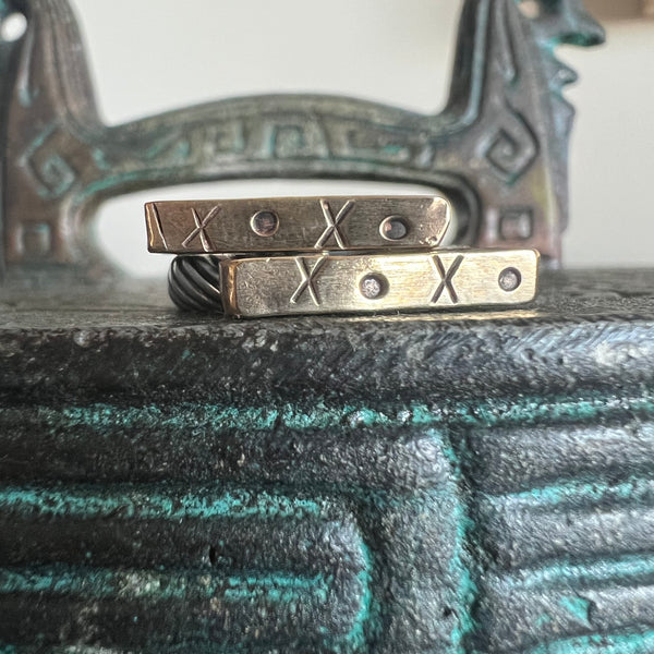 XO Rings — patterned band