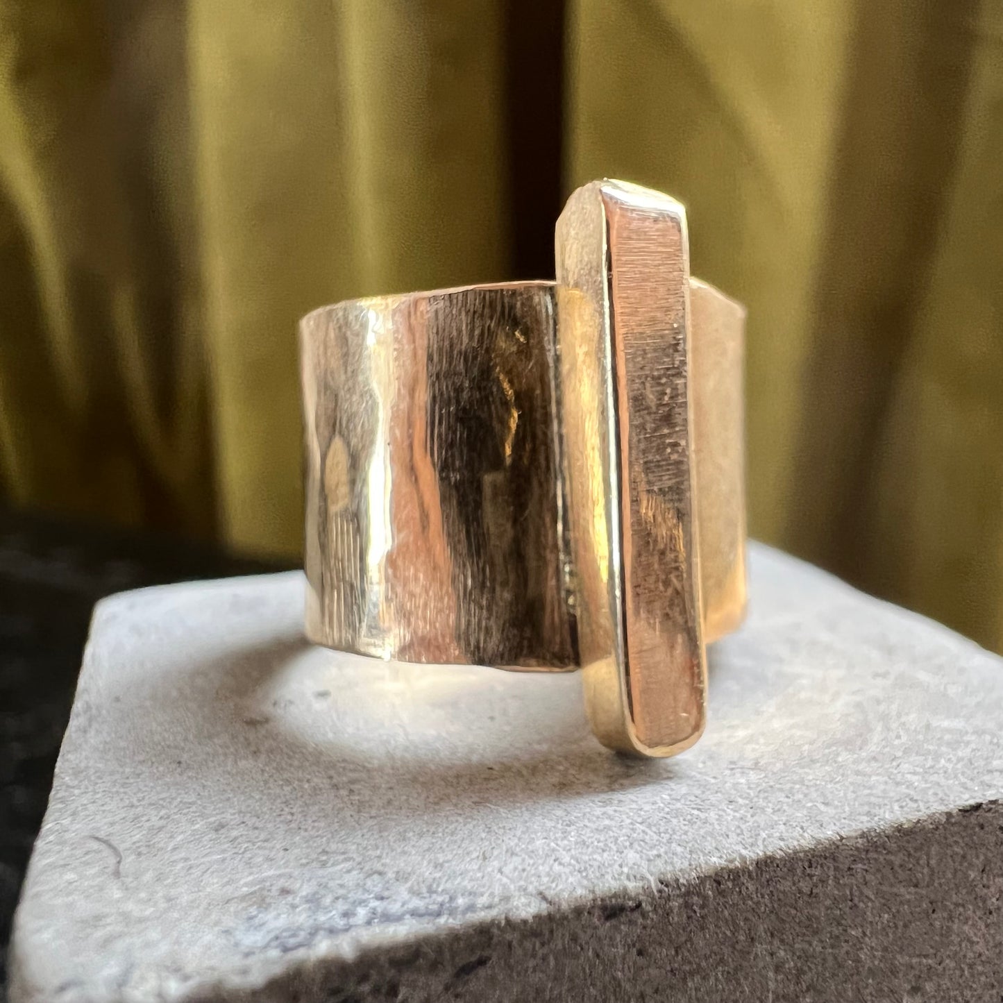 Beam of Light Ring